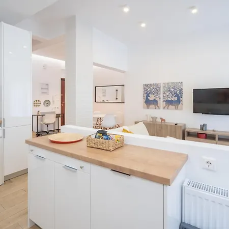 Train Station Flat For 4 Persons Athens